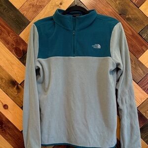 The North Face Women’s Two Tone Quarterzip